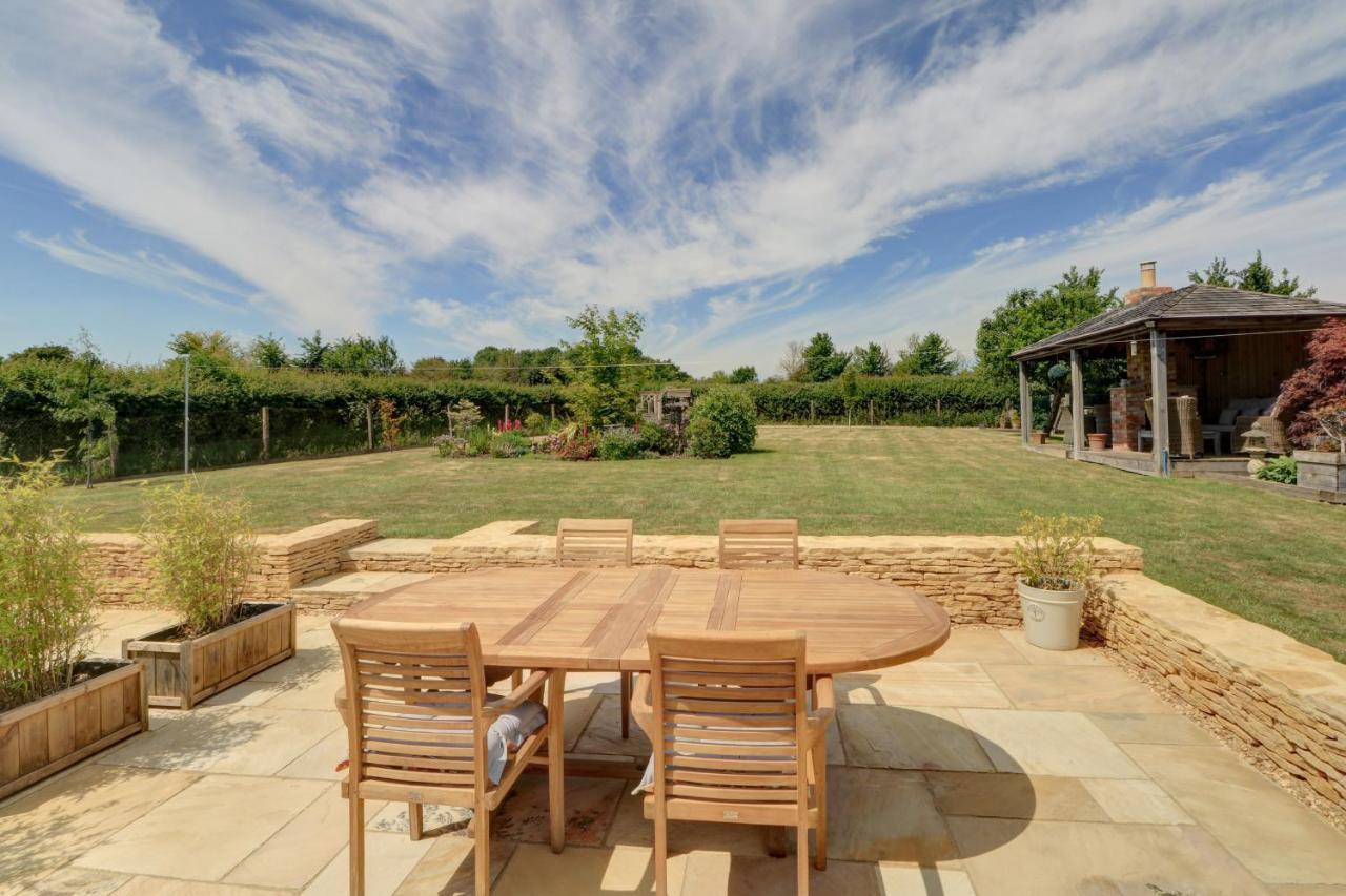 The Little Paddock Βίλα Malmesbury Εξωτερικό φωτογραφία